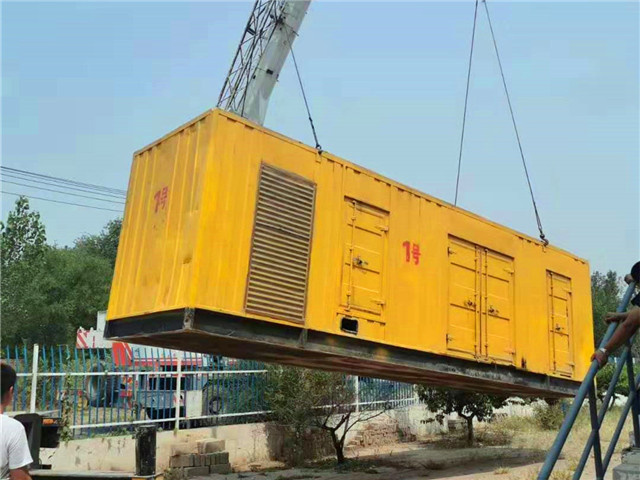 李沧300KW柴油发电机组油耗是多少？